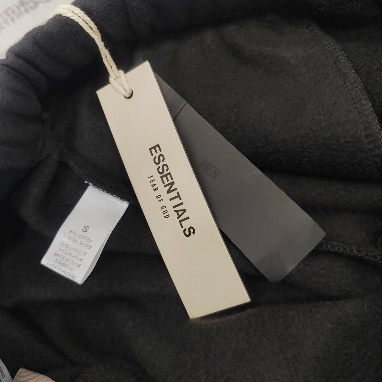 Fear of God ESSENTIALS Relaxed Sweat Shorts