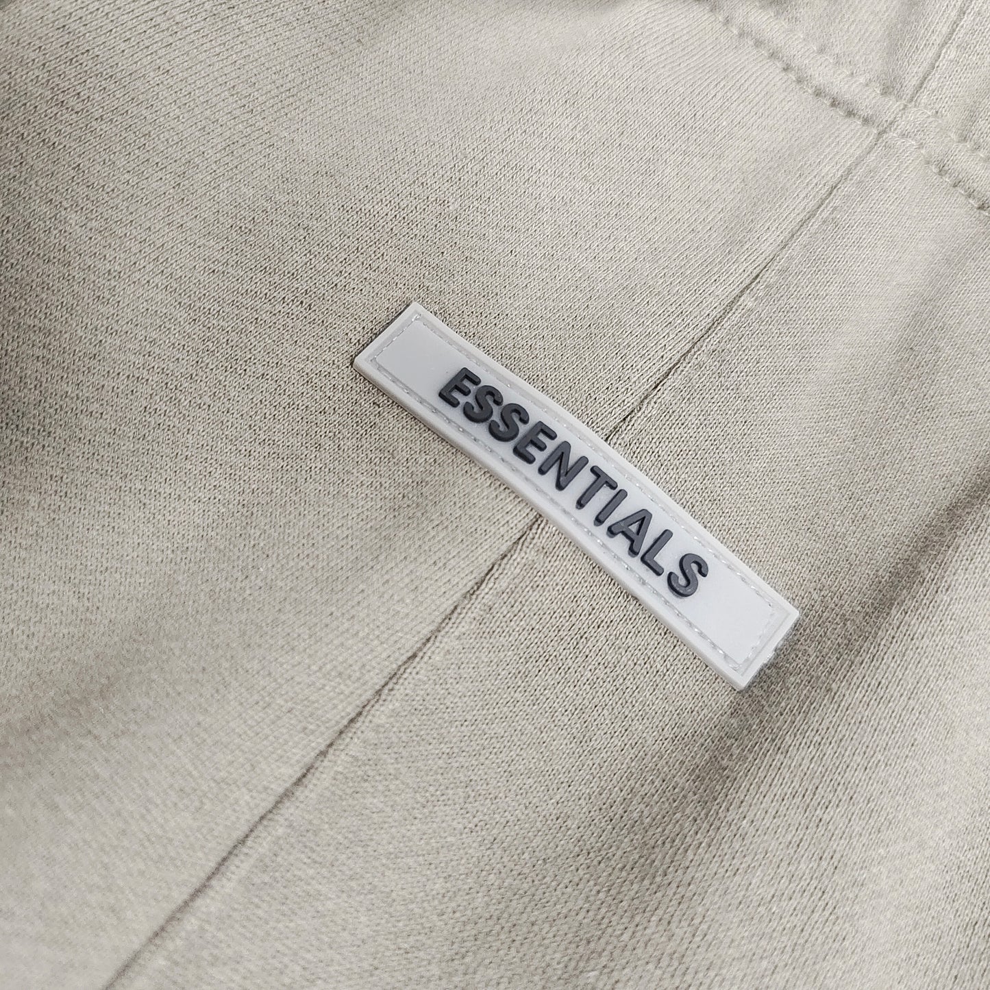 Fear of God ESSENTIALS Relaxed Sweat Shorts