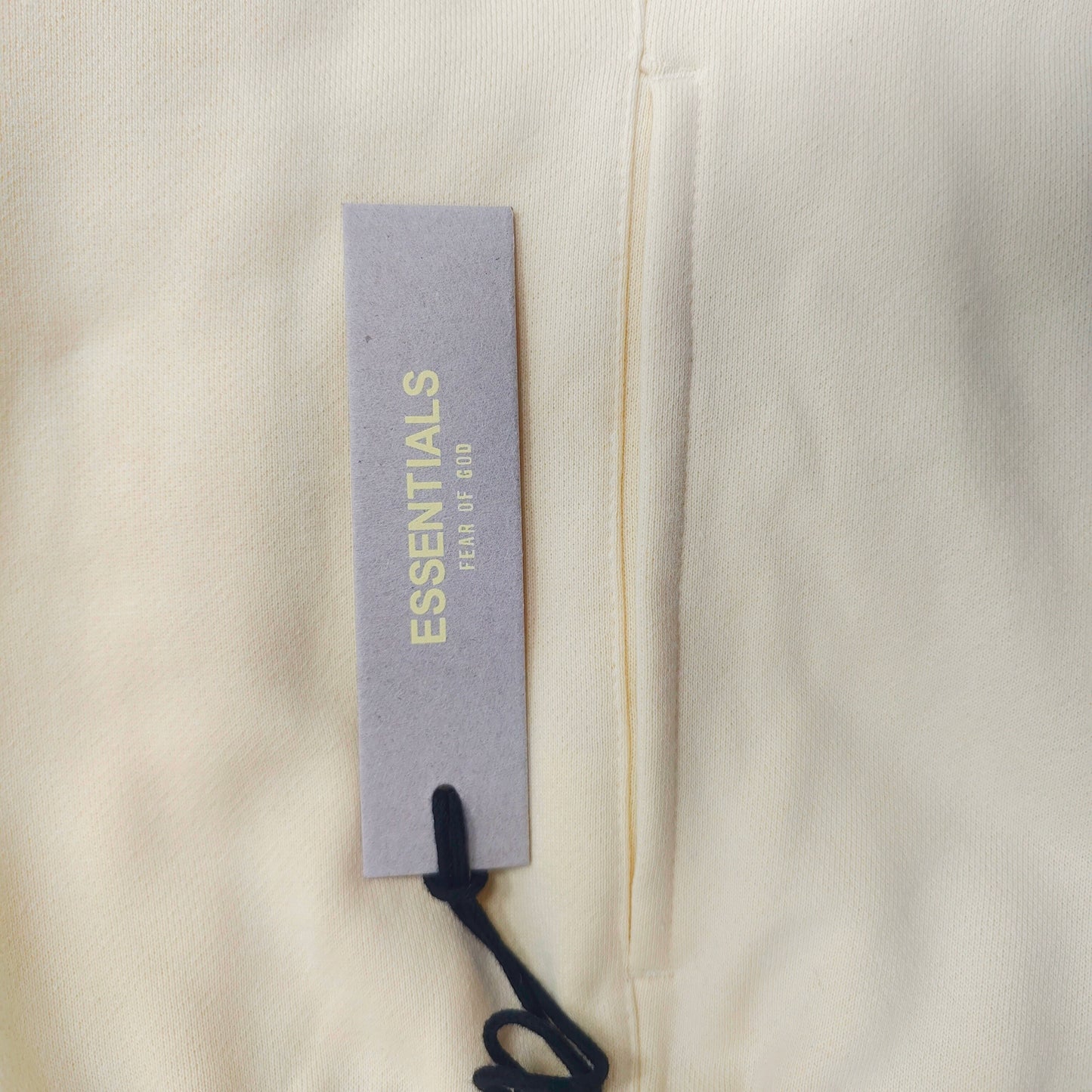 Fear of God ESSENTIALS Relaxed Sweat Shorts